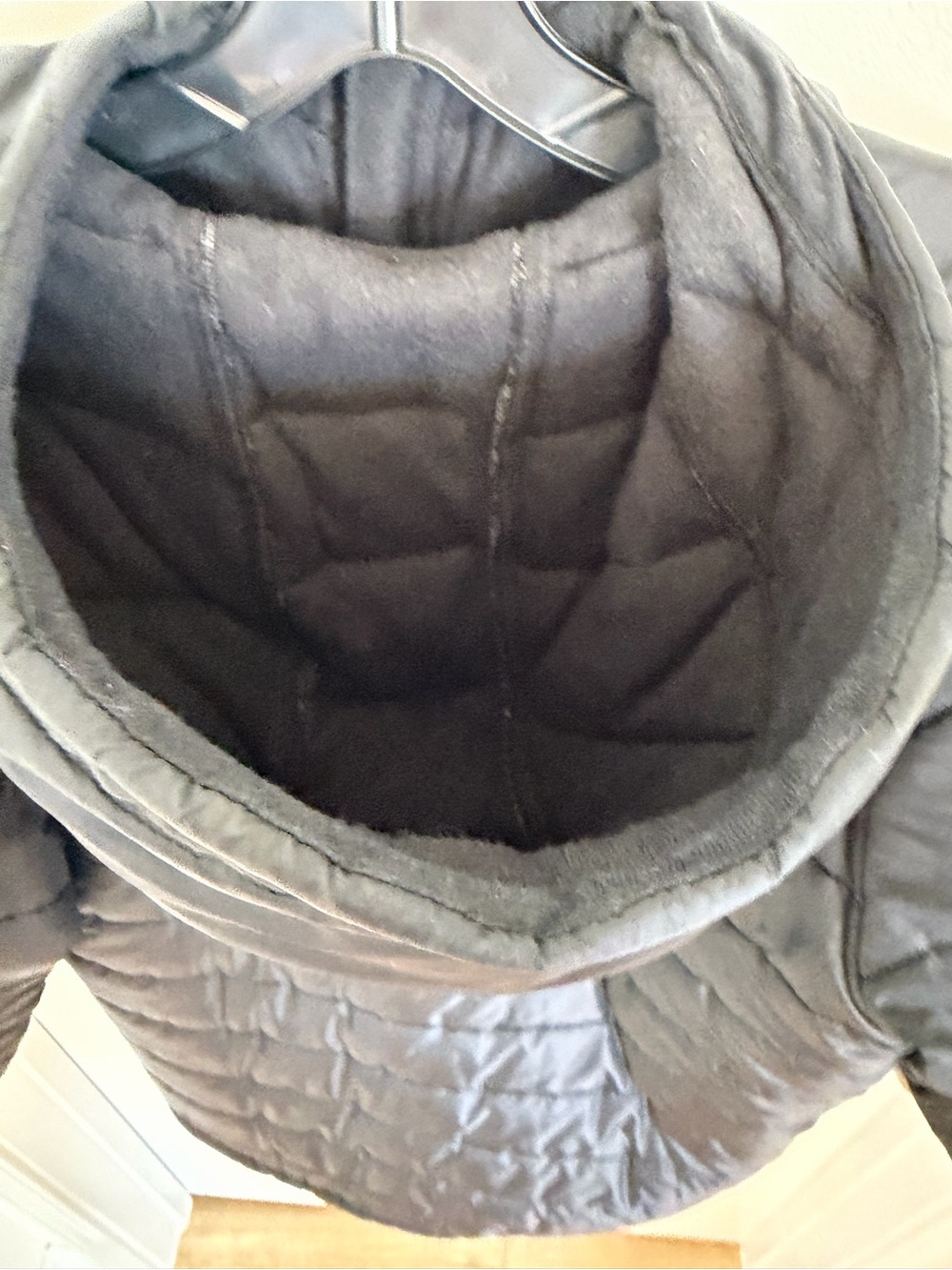 Hurley Black Quilted Hooded Puffer Jacket - Picture 9 of 13